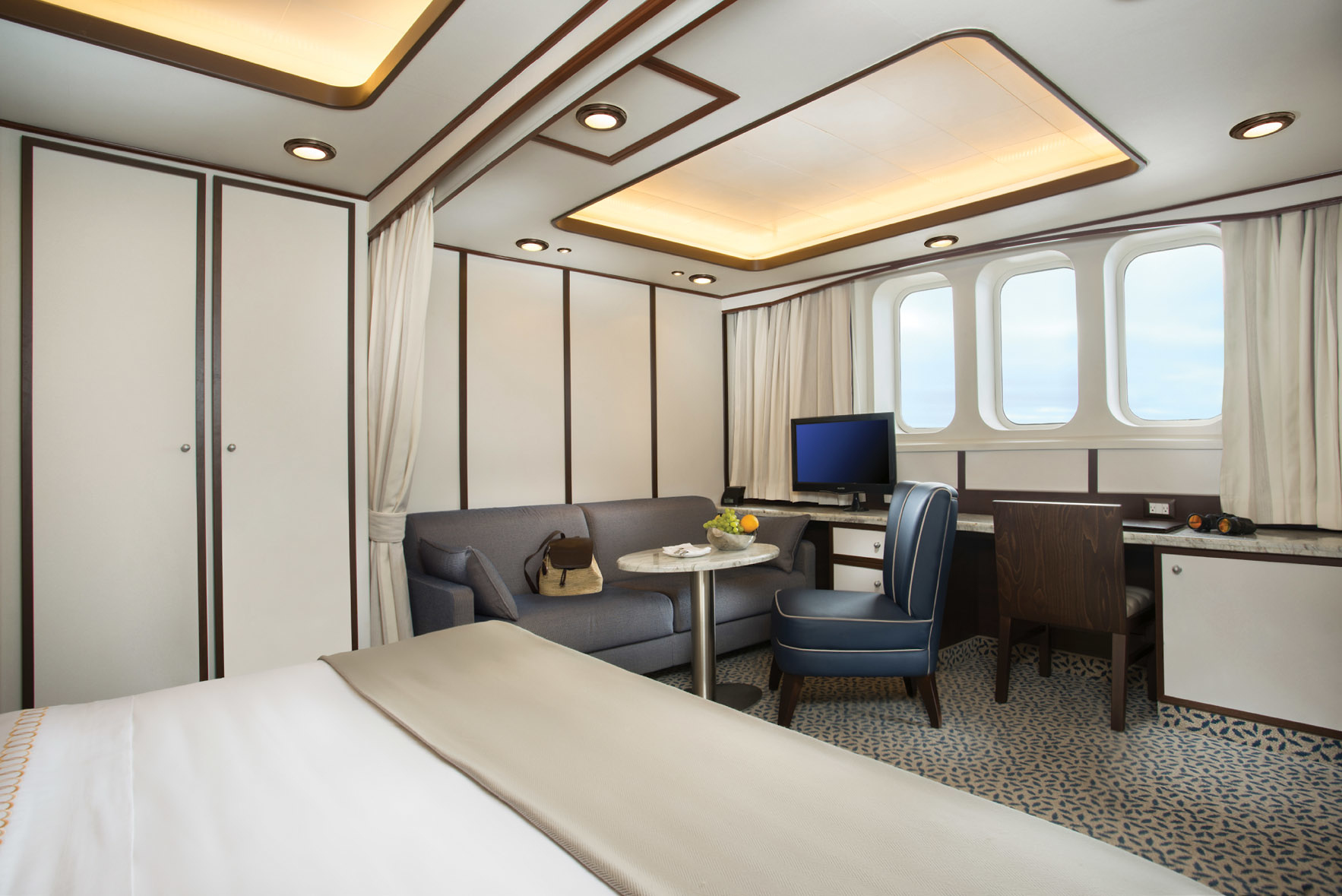 Silversea Cruises - Silver Galapagos - Terrace Suite.jpg